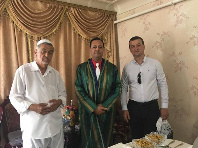 Received by elders at home in Tashkurgan